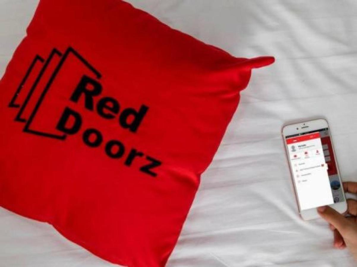 RedDoorz near AMIKOM Yogyakarta 2 Maguwo Bagian luar foto